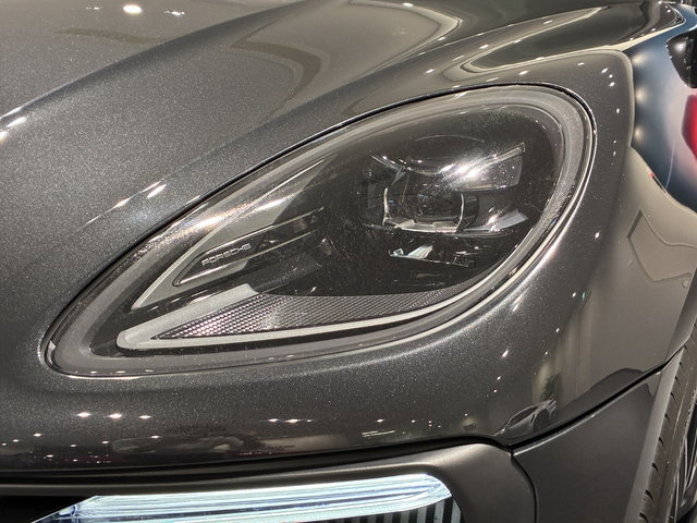Porsche Macan 7