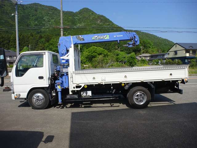 Isuzu Elf 11