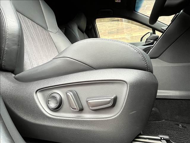Toyota Harrier 12