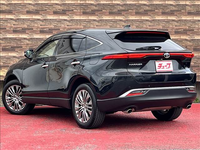 Toyota Harrier 7