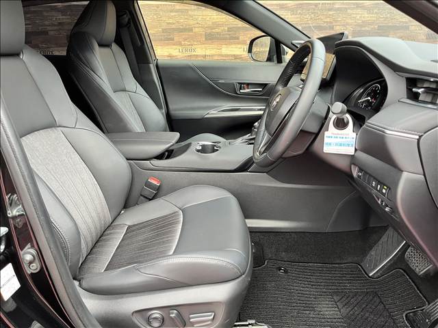Toyota Harrier 9