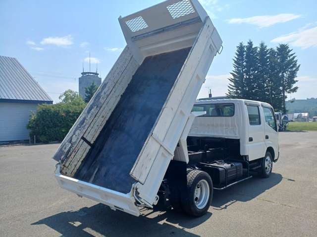 Hino Dutro 7