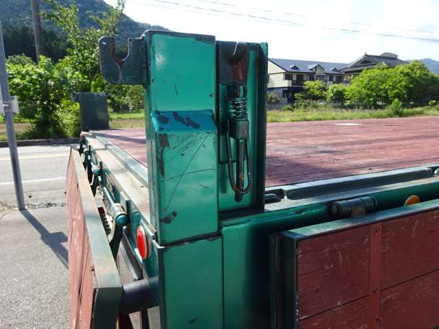 Mitsubishi Fuso Fighter 9