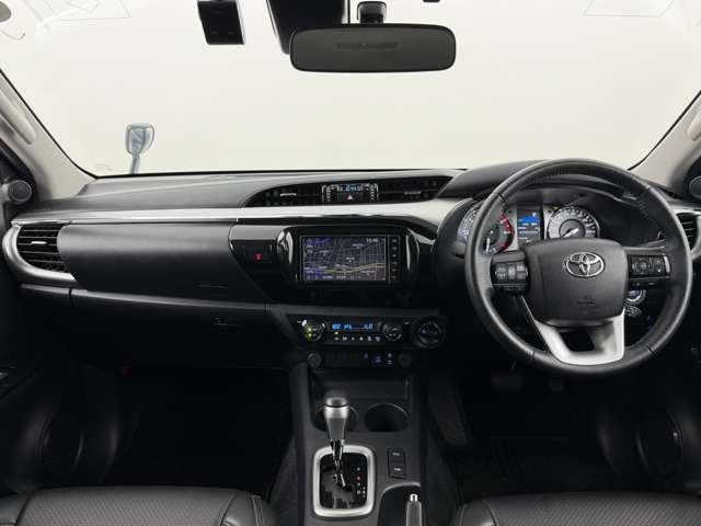 Toyota Hilux 4