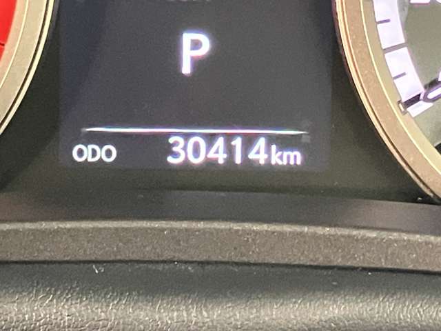 Lexus NX 10