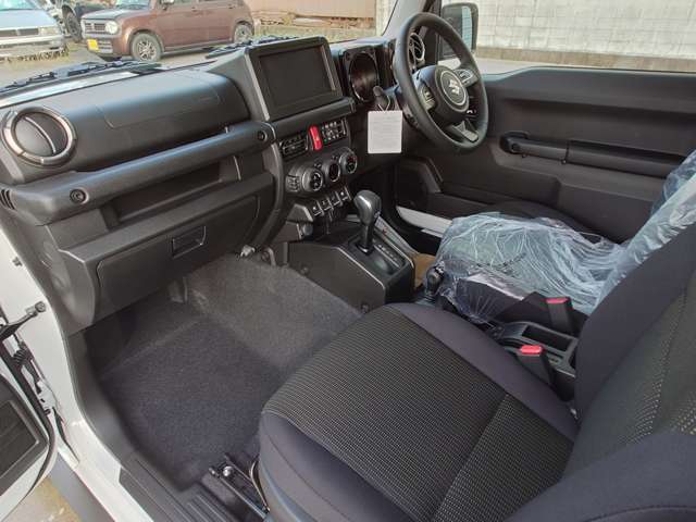 Suzuki Jimny Sierra 10