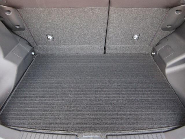 Daihatsu Rocky 12