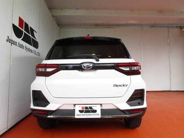 Daihatsu Rocky 7