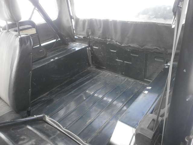Mitsubishi Jeep 7