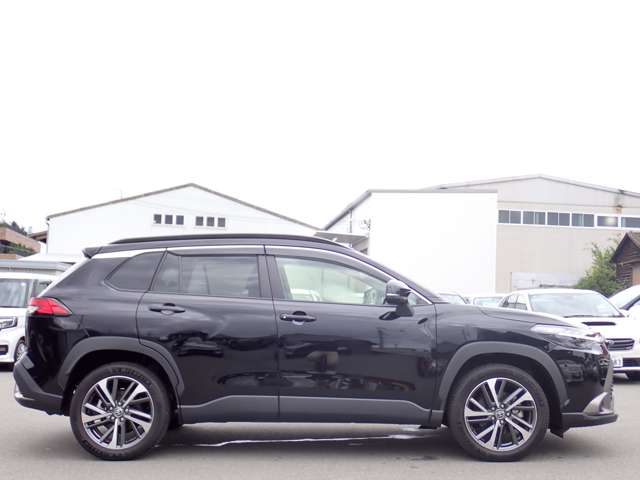 Toyota Corolla Cross 4