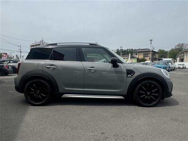 MINI Crossover 6