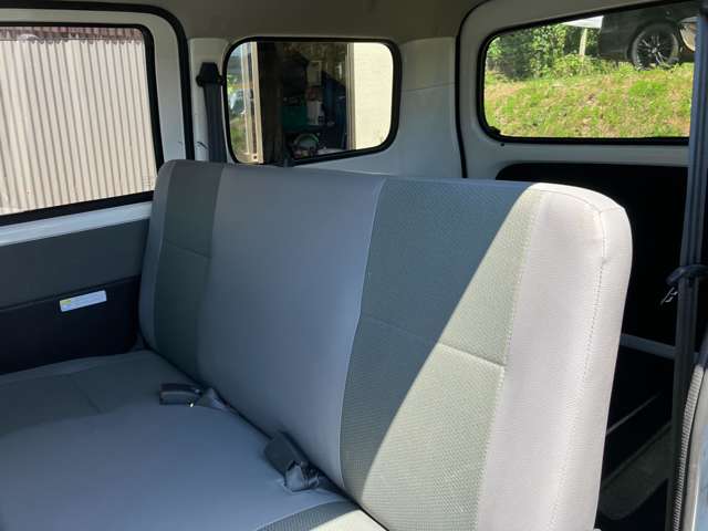Toyota Town Ace Van 10