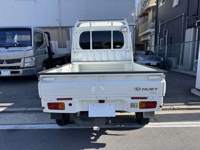 Daihatsu Hijet Truck 5