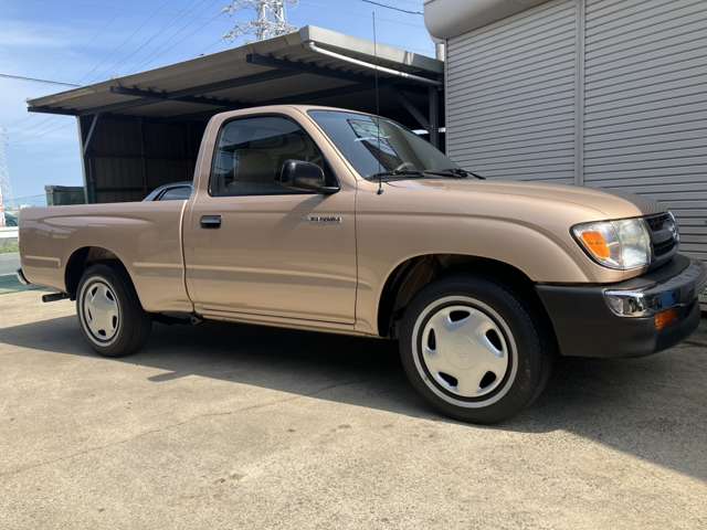 Toyota Tacoma 4