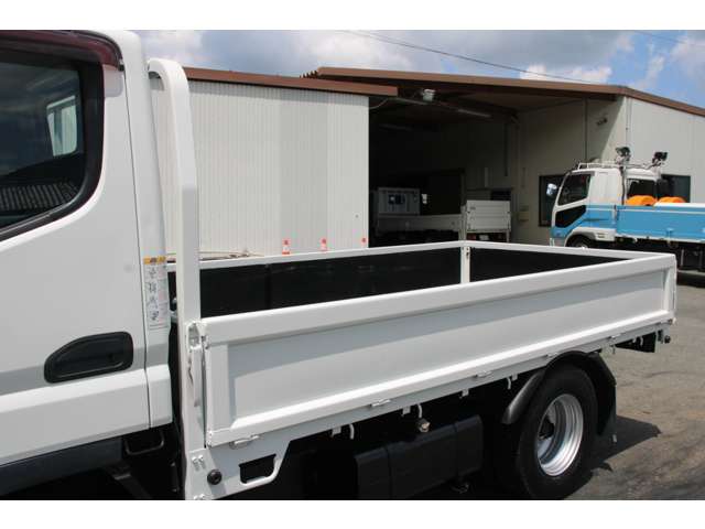 Mitsubishi Fuso Canter 12