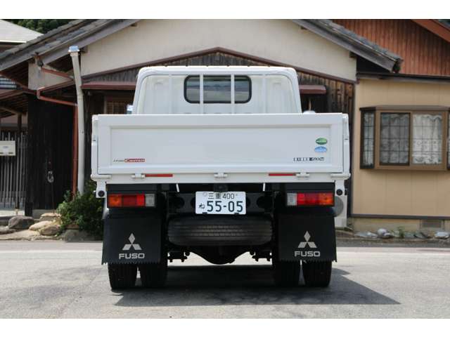 Mitsubishi Fuso Canter 8