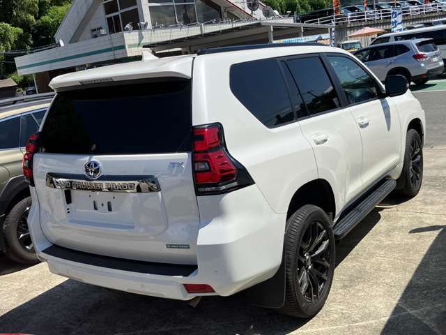 Toyota Land Cruiser Prado 4
