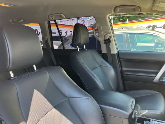 Toyota Land Cruiser Prado 8