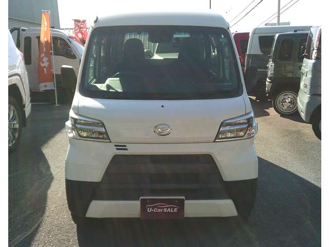 Daihatsu Hijet Cargo 3