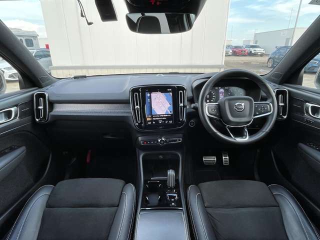 Volvo XC40 6