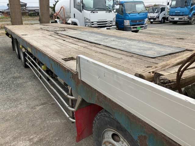 Mitsubishi Fuso Super Great 5