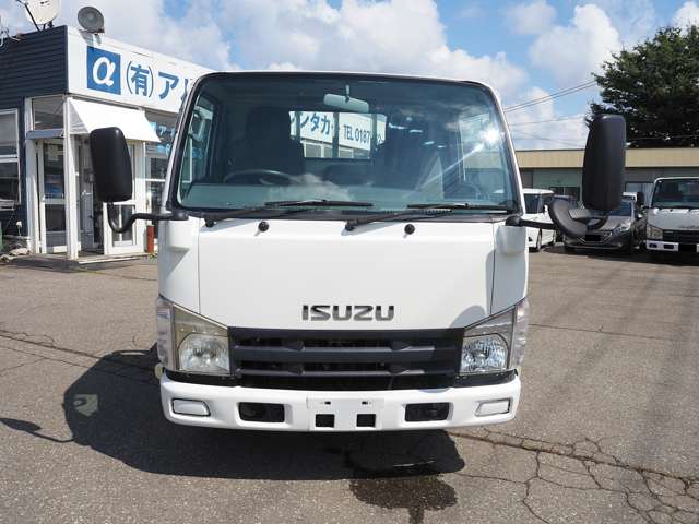 Isuzu Elf 2