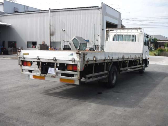 UD Trucks Condor 6