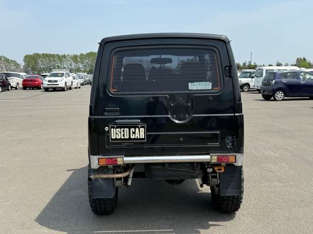 Suzuki Jimny 7