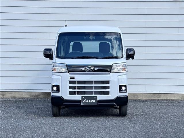 Daihatsu Atrai 6