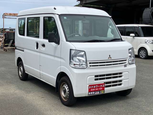 Mitsubishi Minicab Van 7