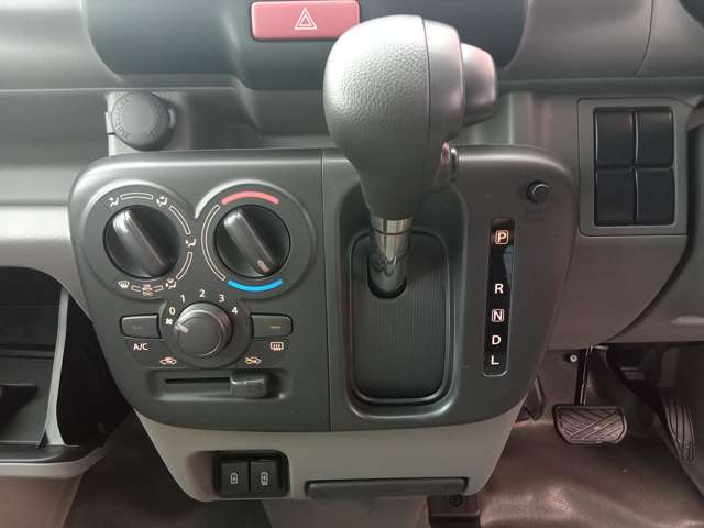 Suzuki Every 9