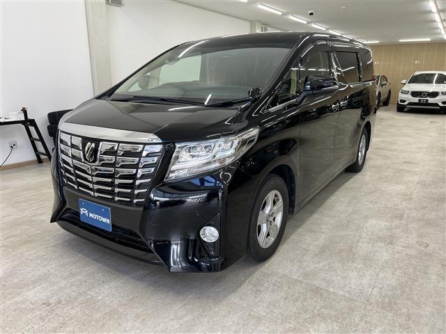 Toyota Alphard 4