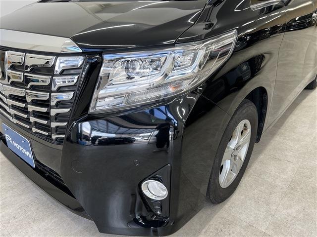 Toyota Alphard 6