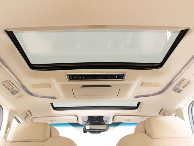 Toyota Alphard 7