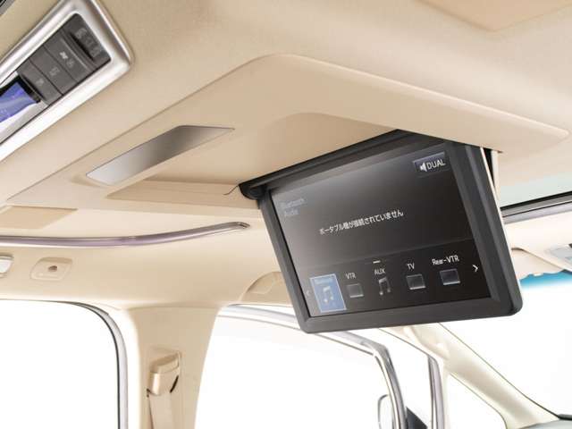 Toyota Alphard 8