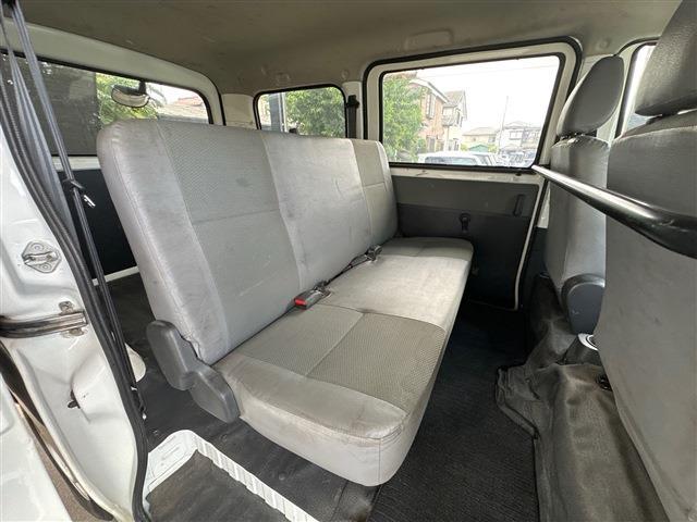 Toyota Town Ace Van 10