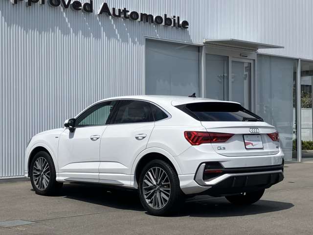 Audi Q3 Sportback 6