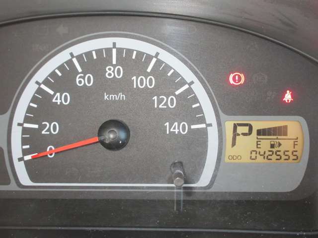 Nissan NV100 Clipper 3