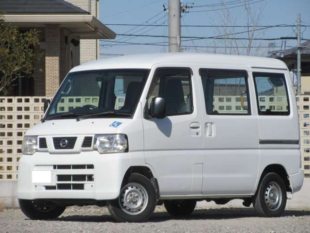 Nissan NV100 Clipper 6