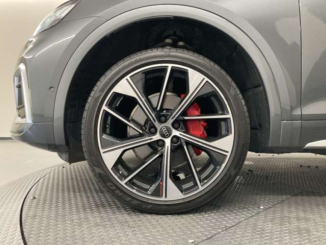 Audi Q5 Sportback 11