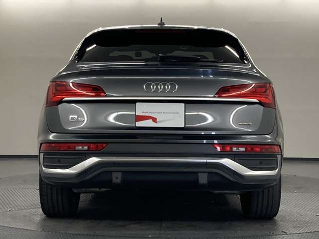 Audi Q5 Sportback 4