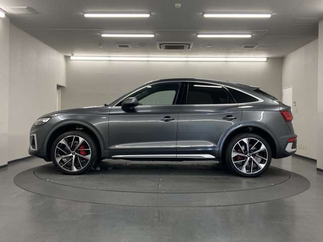 Audi Q5 Sportback 5