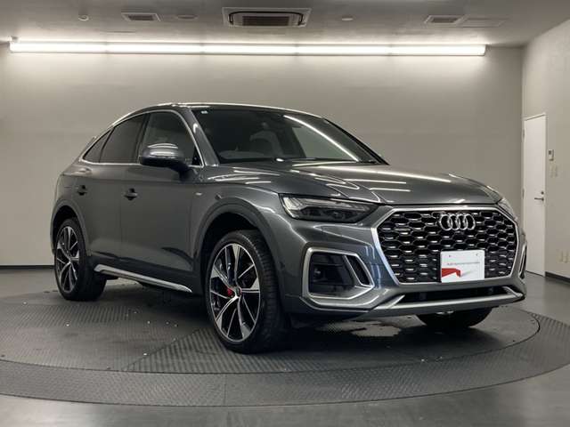Audi Q5 Sportback 7