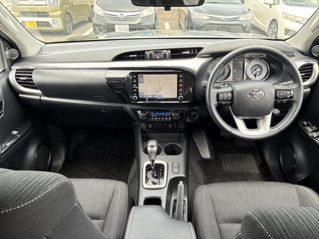 Toyota Hilux 4