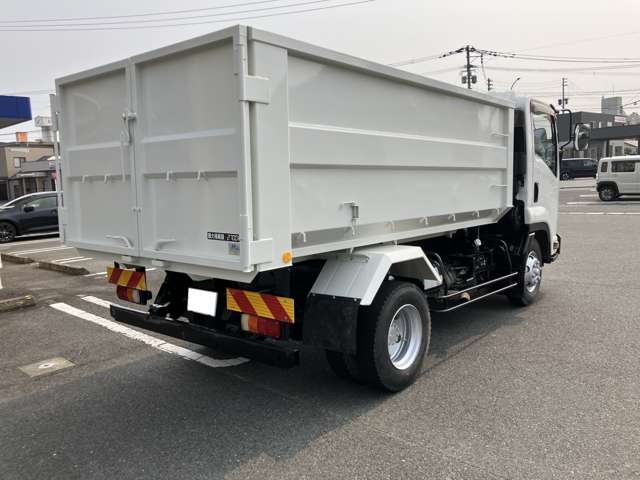 Isuzu Forward 6