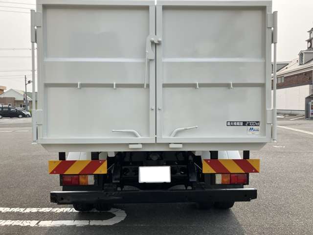 Isuzu Forward 7