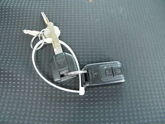 Mitsubishi Fuso Canter 4