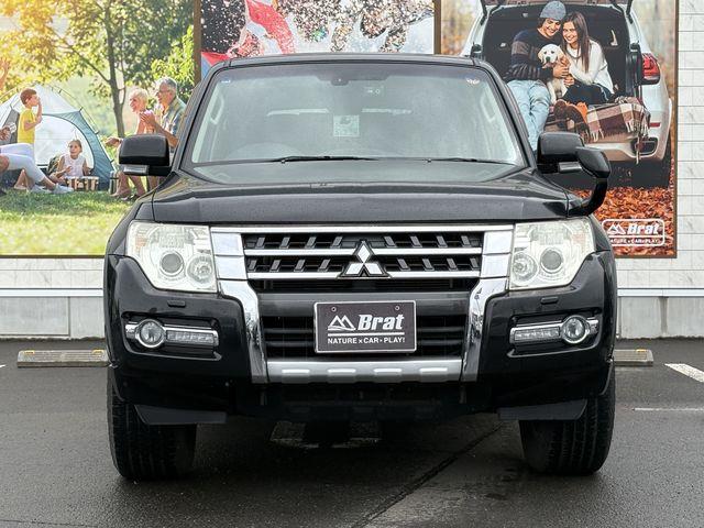 Mitsubishi Pajero 4