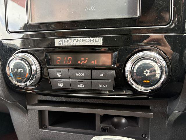 Mitsubishi Pajero 9