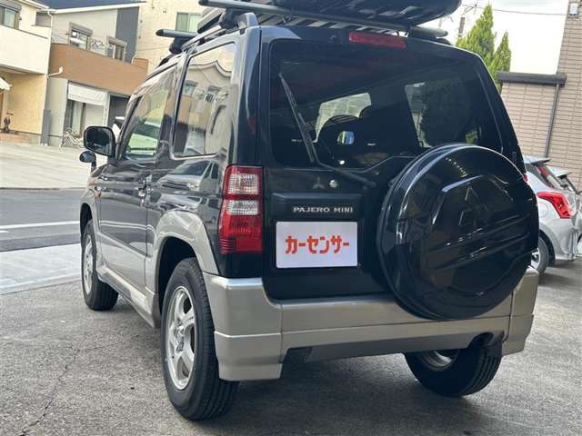 Mitsubishi Pajero Mini 7